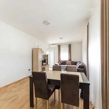 Stan Na Dan Appartement Podgorica